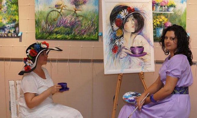 Львівська майстриня створює картини із ароматом лаванди (фото)