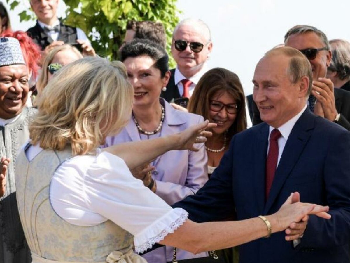 На Коленях Перед Путиным Фото