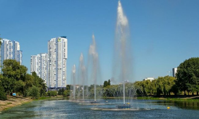 Русанівську набережну перетворять до Євробачення