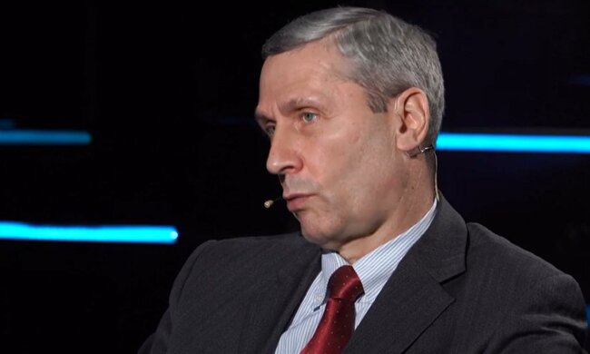 Я думаю, сейчас цель Путина – усадить коллективный Запад за стол переговоров с собой, - Игорь Козий