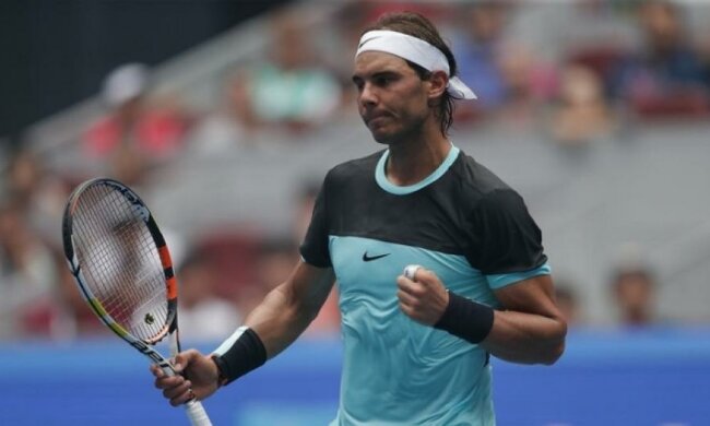 Теннисист Надаль снялся с соревнований из-за головокружения