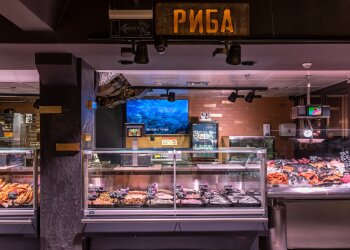 Рыба в супермаркете, скриншот: YouTube