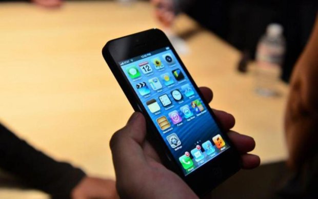 Apple приховує наявність багів: власники iPhone в небезпеці