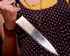 На Ровенщине несовершеннолетняя едва не зарезала собственную сестру