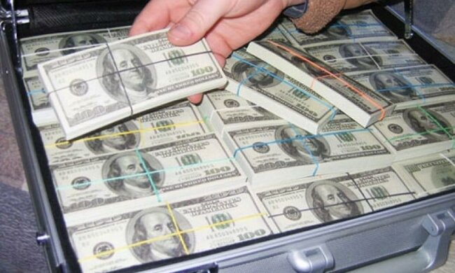 Мошенники в Киеве присвоили 353 миллиона гривен