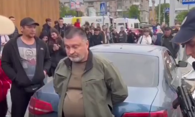 Володимир Майбоженко на місці аварії. Фото: скрін з відео