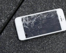 Волосы дыбом: эксперты рассказали, сколько стоит ремонт новых iPhone