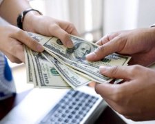 Курс на 30: долар ще покошмарить українців