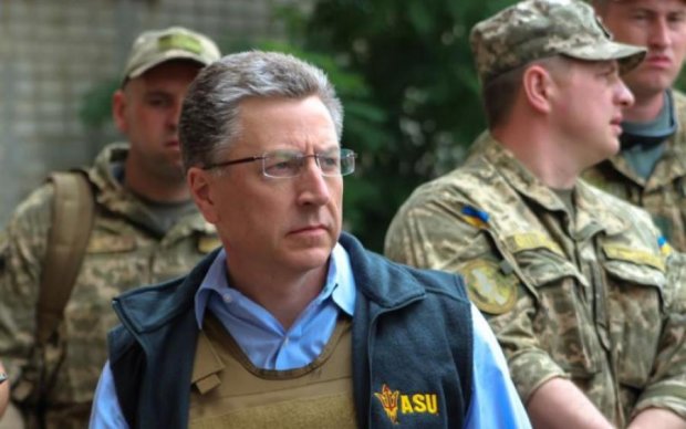 Волкер в Украине: американец отменил важный визит
