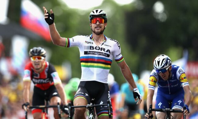 З'явилися подробиці потужних вибухів у Маріуполі