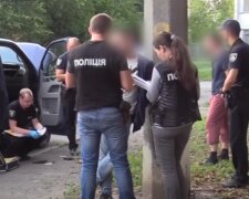 Оскаженілий киянин побив ногами 4-річну донечку - "помстився" дружині за крутий норов