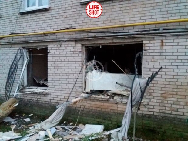 Вибух самогонного апарату в Олександрівці, фото: Telegram-канал "Life Shot"