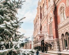 Як чиновники НБУ пов’язані з російськими банками