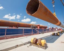Полный автобус строителей Керченского моста рухнул в море