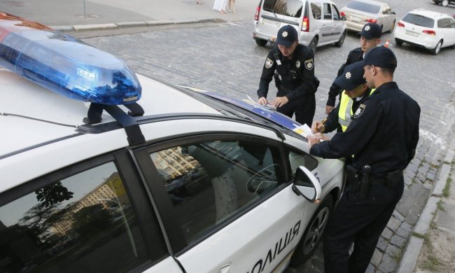 Українець повісився просто на зупинці громадського транспорту: моторошні деталі
