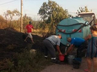 Пенсіонерка влаштувала пожежу в селі, фото: mk.dsns.gov.ua