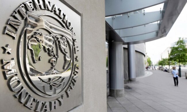 МВФ змінив умови надання Україні третього траншу
