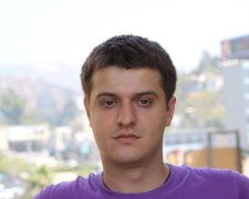 Син Авакова через підставну фірму купував рюкзаки для АТО (відео)