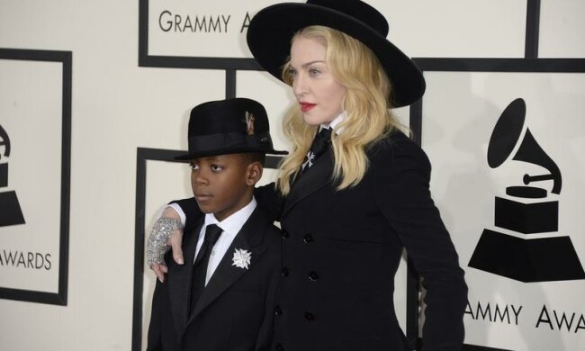 Стало известно, в каком футбольном клубе будет выступать сын Мадонны