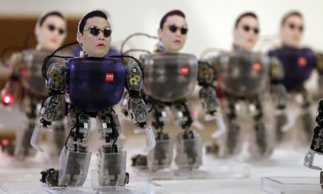 Жінки незабаром почнуть народжувати перших кіборгів