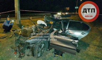 Жуткое ДТП в столице: девушке разорвало голову (фото, видео)