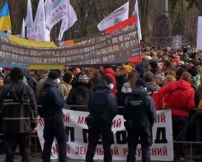 Митинг, фото: скриншот из видео