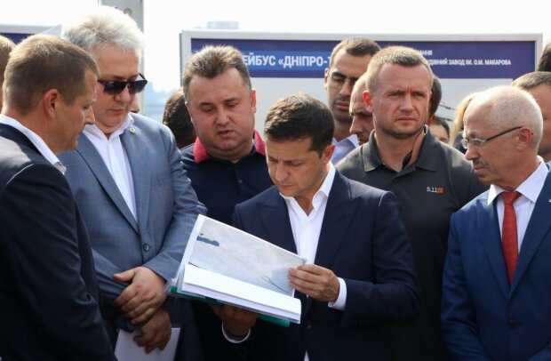 Зеленському пояснили, чому інвестори не йдуть до України: посол Франції вказала на "слабкі місця" бізнесу