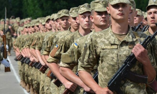 Відбив солдату селезінку: на Львівщині звір у погонах почув вердикт суду