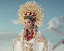 "Міс Україна" показала національну сукню для конкурсу "Міс Всесвіт"