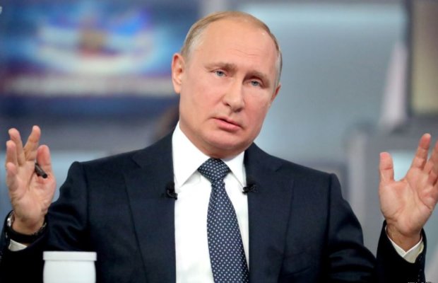 Путин устроил цирк в Крыму, соцсети валяются в истерике