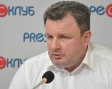 Львів'янам показали жебрацьку зарплату лікарів, це насмішка: "Чиновникам - у 10 разів більше"