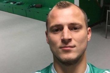 Зозуля покрасувався у футболці своєї нової команди
