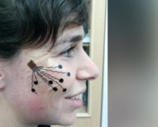 Ученые придумали электронную "татуировку"