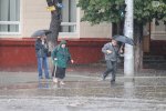Одесчину накроет природная катастрофа: зальет по пояс и закидает градом, синоптики требуют оставаться дома