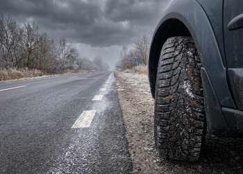 зимові шини автомобіль