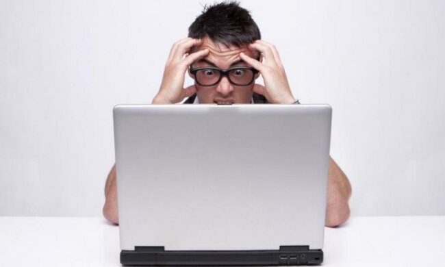 Це потрібно знати: як правильно почистити ноутбук