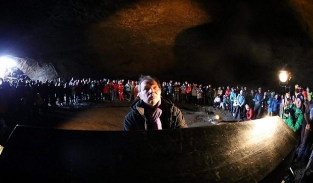 В пещере камчатского вулкана зазвучала симфоническая музыка