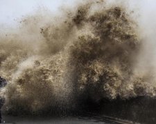 Тайфун "Мегі" знищив східне узбережжя Китаю