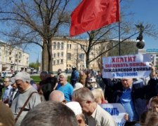 Першотравень у Харкові: натовпи пенсіонерів та зіткнення із активістами