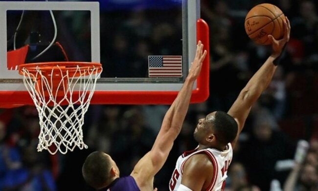 Данк Уейда через українця став кращим моментом НБА за 24 лютого