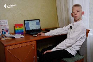 15-летний1 Игорь Романовский создал учебник по физике: фото Общественное Одесса