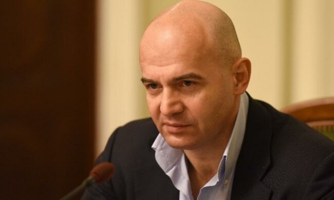 Абромавичус затягує слідство – Кононенко