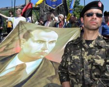Украинцам объяснили, что натворила Польша