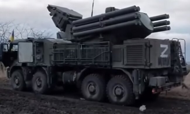 Віджатий у окупантів "Панцирь". Фото: скриншот YouTube