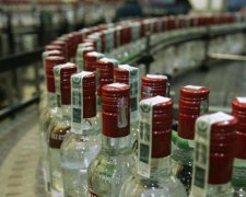Російські комуністи пропонують заробляти на спирті