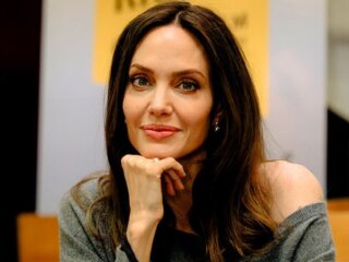 Анджеліна Джолі, instagram.com/angelinajolie