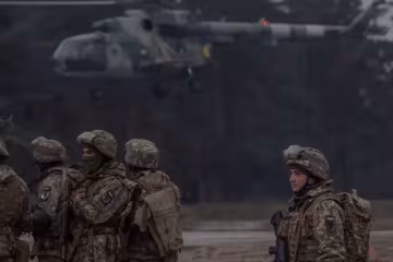 украинские защитники, скриншот из видео