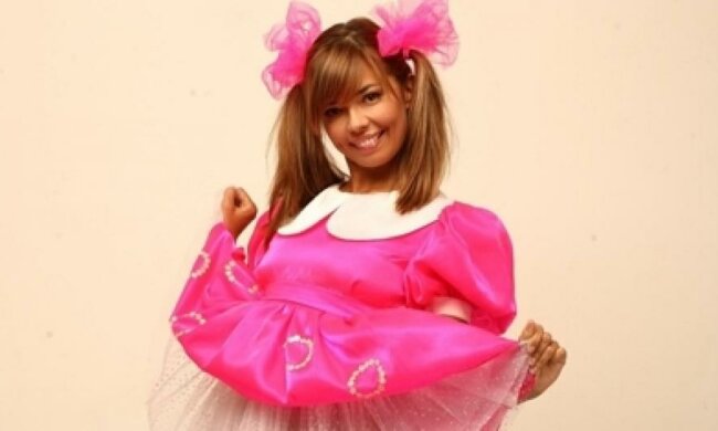 Зірка "Аншлагу" вразила БДСМ-фотосесією