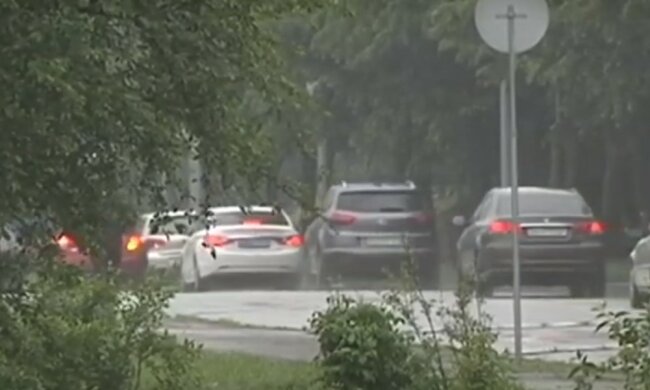 непогода, скриншот из видео