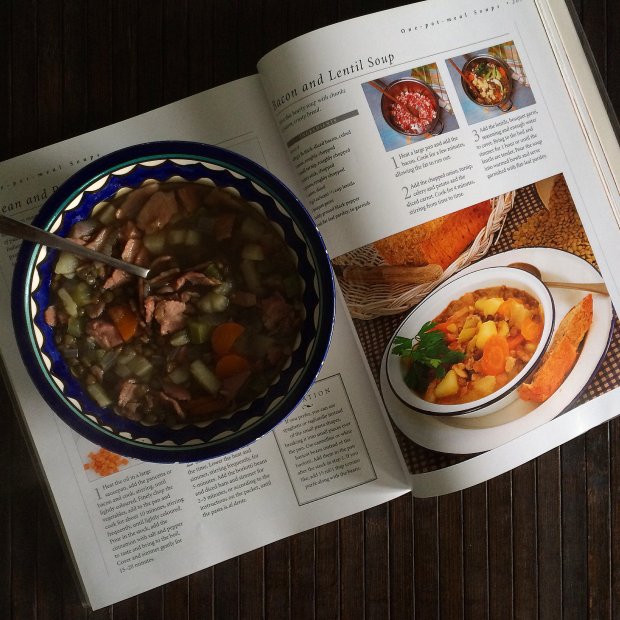Суп с чечевицей и беконом: пошаговый рецепт
